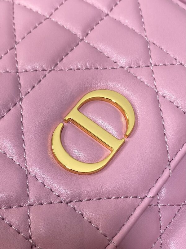 MEDIUM 25 CARO BACKPACK FLAMINGO PINK MACROCANNAGE LAMBSKIN