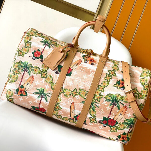 img_2d10544c_20240521_i1716267311_2348_3_jpg KEEPALL BANDOULIÈRE 50 IN SAND TROPICAL MOTIFS MONOGRAM SURFIN CANVAS