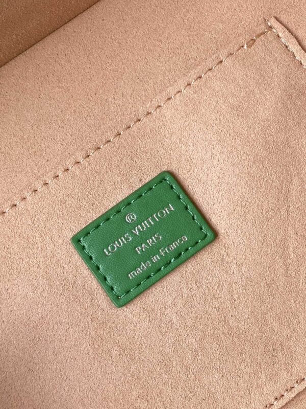 SHOPPER BAG 23 IN GREEN YELLOW CALFSKIN EMBROIDERED LOGO