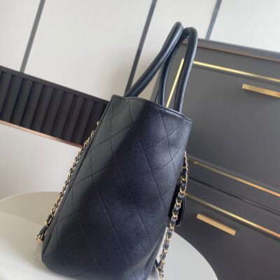 CHANEL 26S QUILTED LARGE SHOPPING TOTE 39 IN BLACK CAVIAR CALFSKIN GOLD HARDWARE