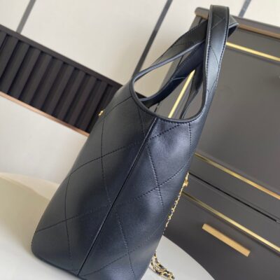 img_2d28104e_20260425_i1777095363347_2480_0_5_jpg CHANEL 26S QUILTED HOBO LARGE BAG 35 IN BLACK CALFSKIN GOLD HARDWARE
