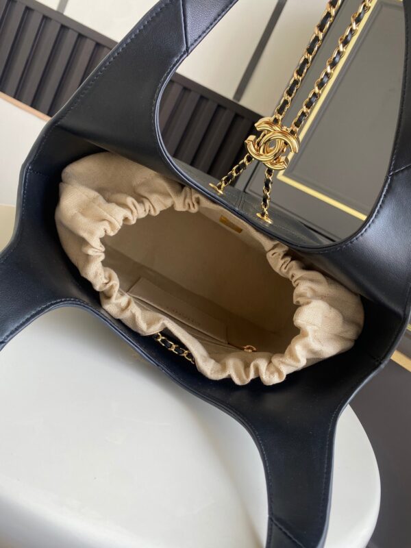 img_2d28104e_20260425_i1777095365466_554_0_7_jpg CHANEL 26S QUILTED HOBO LARGE BAG 35 IN BLACK CALFSKIN GOLD HARDWARE