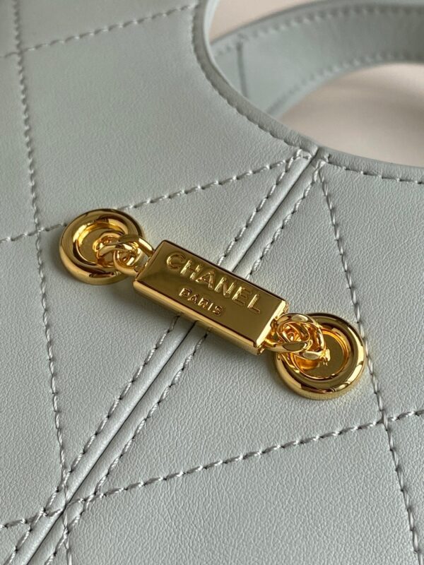 img_2d28104e_20260427_i1777266843216_8715_0_4_jpg CHANEL 26S QUILTED HOBO BAG 27 IN PALE BLUE CALFSKIN GOLD HARDWARE