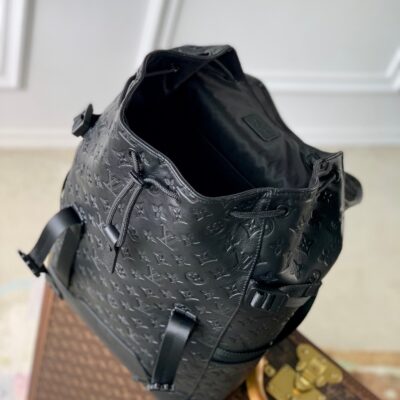 img_4828b284_20241127_i1732696329_4168_8_jpg GETAWAY BACKPACK 50 IN BLACK MONOGRAM ECLIPSE CANVAS AND CALFSKIN EMBOSSED LOGO
