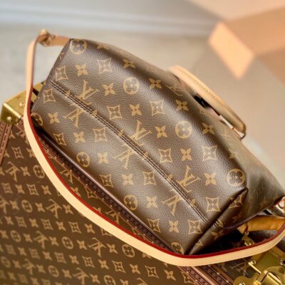 BOÉTIE PM TOTE 25 IN BROWN MONOGRAM COATED CANVAS AND CALFSKIN