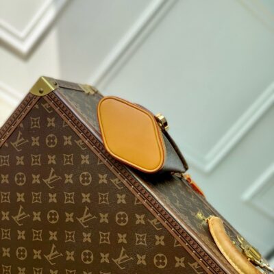 ENVELOPE POUCH 18 IN BROWN MONOGRAM COATED CANVAS AND CALFSKIN