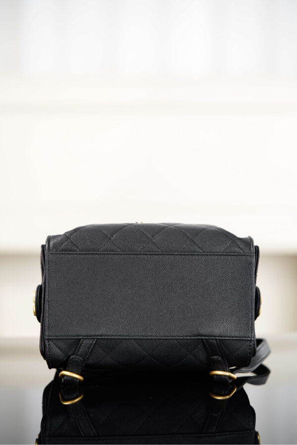 CHANEL 25S GRABRIELLE 23 CM IN BLACK LAMBSKIN WITH GOLD HARDWARE