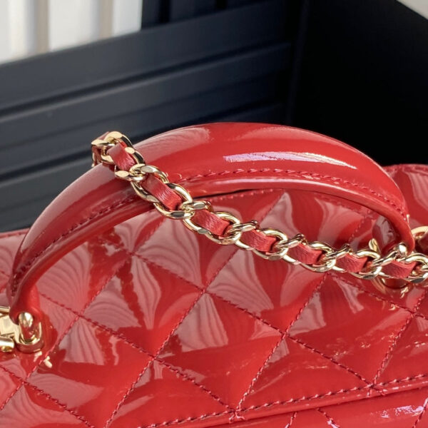 img_70762a6f_20241009_i1728476758_6780_0_jpg CHANEL 25S VANITY CASE 17 IN DARK RED PATENT CALFSKIN GOLD HARDWARE