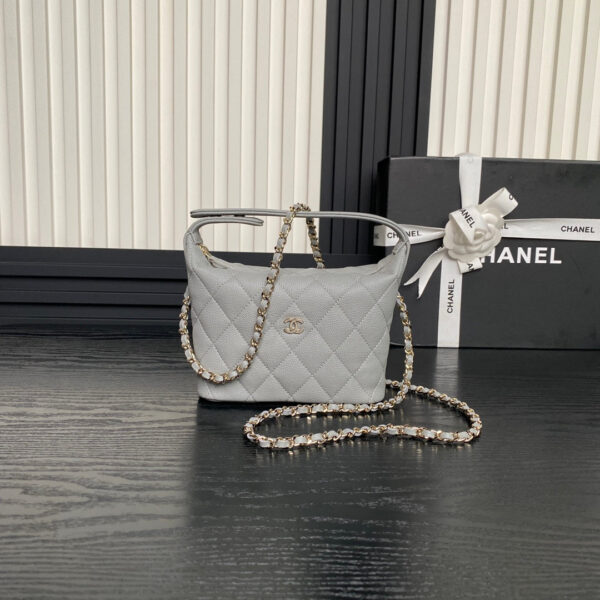 HOBO BAG 21 IN RHINO GRAY GRAINED CALFSKIN GOLD HARDWARE