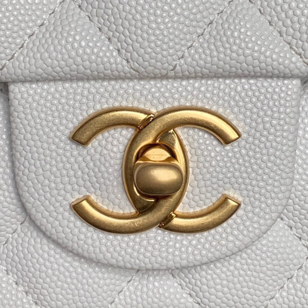 CHANEL 25S FLAP BAG 19 IN WHITE CALFSKIN GOLD HARDWARE