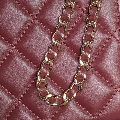 CHANEL 25S VANITY BAG 17 IN DARK RED LAMBSKIN WITH GOLD HARDWARE