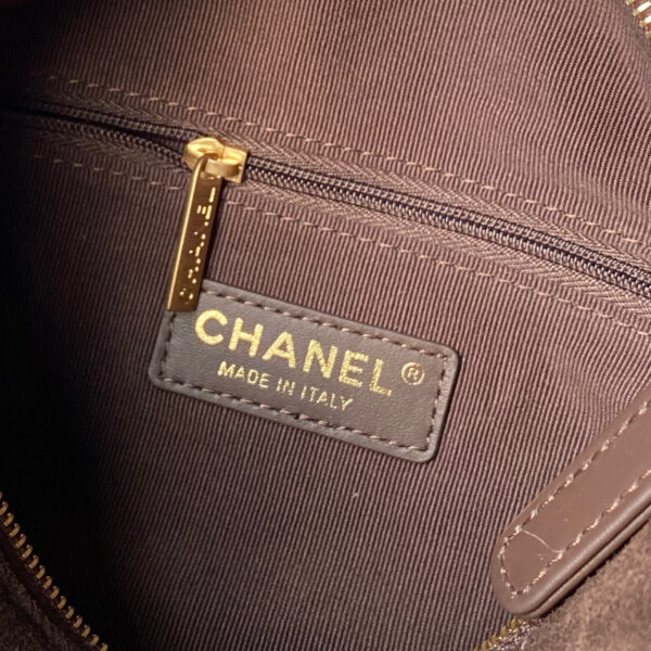 img_70762a6f_20251112_i1762886514216_7473_0_8_jpg CHANEL 25S BOWLING BAG 24 IN DARK BROWN SUEDE GOLD HARDWARE