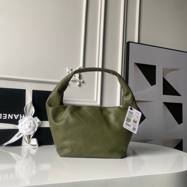 CHANEL 25S HOBO BAG 32 IN DARK GREEN LAMBSKIN