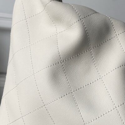 CHANEL 25S HOBO BAG 45 IN CREAM WHITE LAMBSKIN