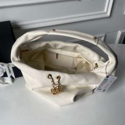 CHANEL 25S HOBO BAG 45 IN CREAM WHITE LAMBSKIN