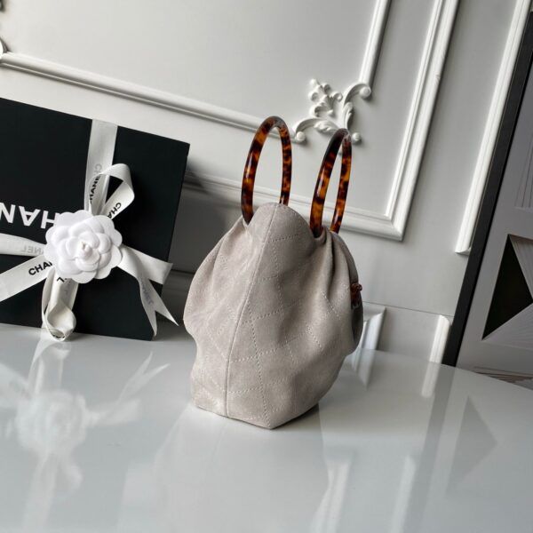 CHANEL 26S HAND BAG 24 IN LIGHT GREY BEIGE SUEDE