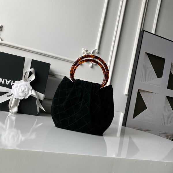 img_70762a6f_20260107_i1767765126913_1912_0_2_jpg CHANEL 26S HAND BAG 24 IN BLACK SUEDE