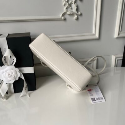 img_70762a6f_20260426_i1777195861701_4648_0_3_jpg CHANEL 26S SMALL PREPPY COCO FLAP BAG 22 IN IVORY WHITE GRAINED CALFSKIN GOLD HARDWARE