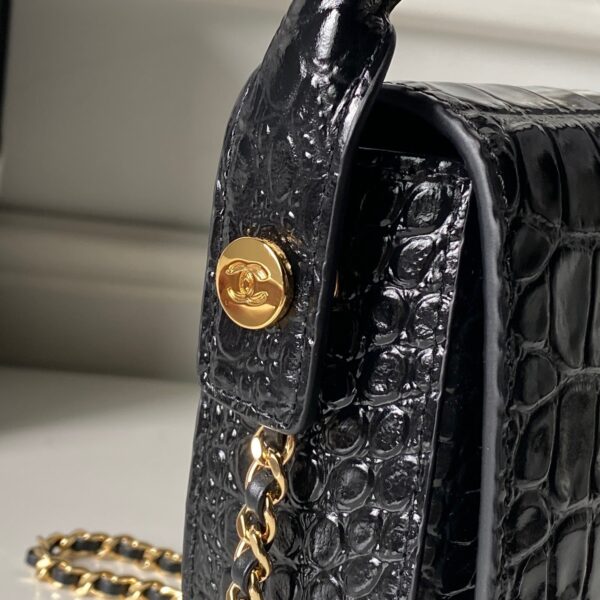 img_70762a6f_20260704_i1783169994347_6774_0_3_jpg CHANEL 26S TOP HANDLE BAG 19 IN BLACK CROCODILE-EMBOSSED CALFSKIN GOLD HARDWARE