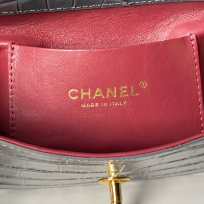 CHANEL 26S TOP HANDLE BAG 19 IN DARK GREY CROCODILE-EMBOSSED CALFSKIN GOLD HARDWARE