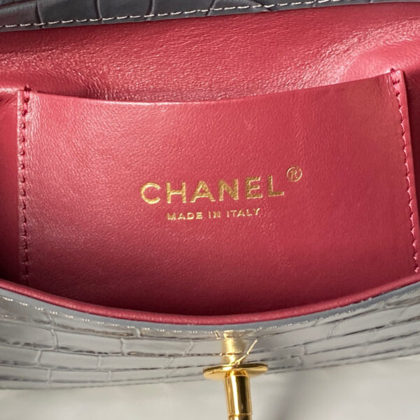 CHANEL 26S TOP HANDLE BAG 19 IN DARK GREY CROCODILE-EMBOSSED CALFSKIN GOLD HARDWARE