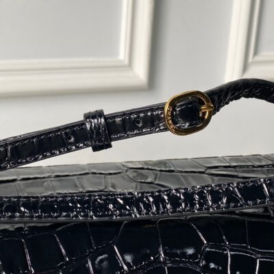 img_70762a6f_20260714_i1783961709557_4831_0_5_jpg CHANEL 26S CC LOGO SHOULDER BAG 32 IN BLACK CROCODILE-EMBOSSED CALFSKIN GOLD HARDWARE