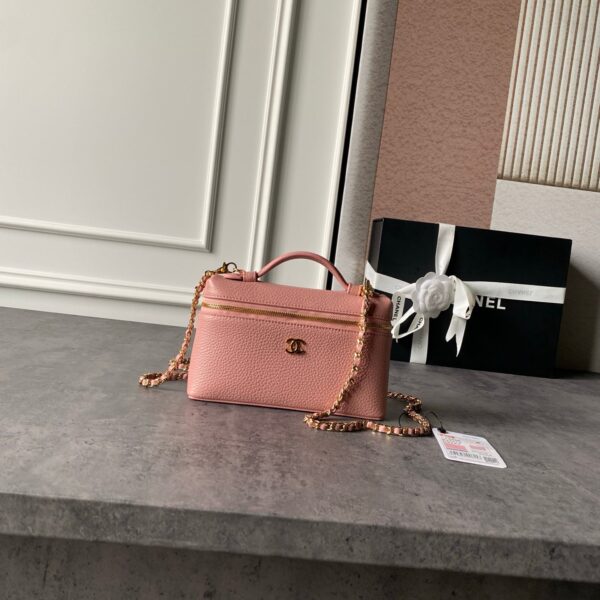 img_70762a6f_20260716_i1784142606081_4235_0_0_jpg CHANEL 26S VANITY BAG 19 IN LIGHT PINK CAVIAR CALFSKIN GOLD HARDWARE