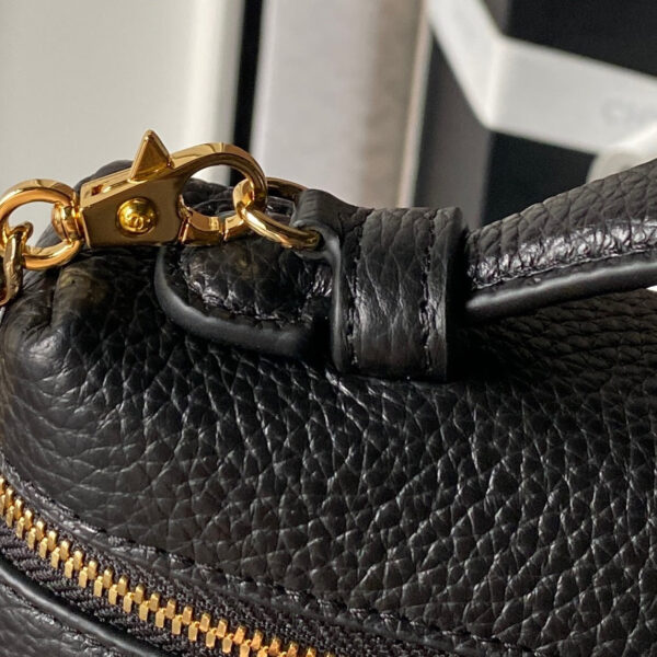 img_70762a6f_20260716_i1784143102218_8546_0_5_jpg CHANEL 26S VANITY BAG 19 IN BLACK CAVIAR CALFSKIN GOLD HARDWARE