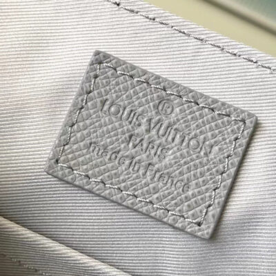 DISTRICT PM 26 IN DOVE GRAY CALFSKIN
