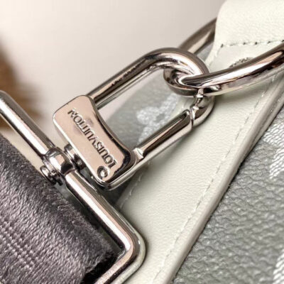 img_70ecf7c2_20241006_i1728205279_4975_5_jpg KEEPALL BANDOULIÈRE 25 IN GRAY MONOGRAM GRADIENT CANVAS