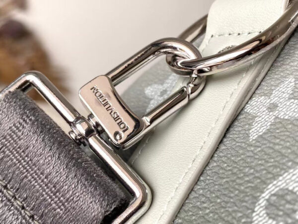 img_70ecf7c2_20241006_i1728205279_4975_5_jpg KEEPALL BANDOULIÈRE 25 IN GRAY MONOGRAM GRADIENT CANVAS