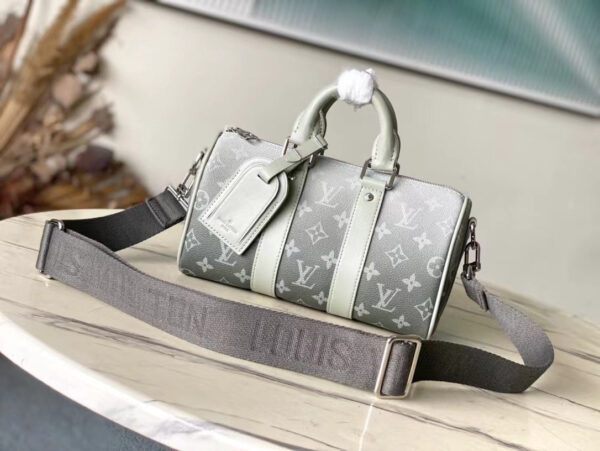 img_70ecf7c2_20241006_i1728205279_5981_0_jpg KEEPALL BANDOULIÈRE 25 IN GRAY MONOGRAM GRADIENT CANVAS