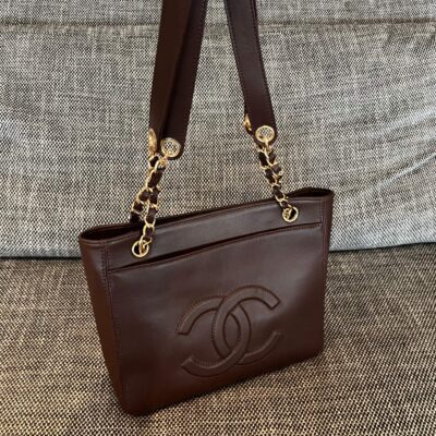 CHANEL 26S FLAP SHOULDER BAG 26 IN DARK BROWN LAMBSKIN GOLD HARDWARE