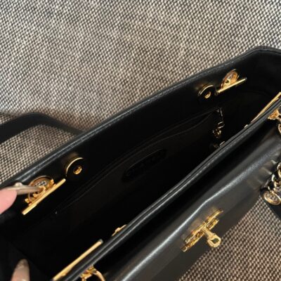 img_834e1079_20241003_a1727938694886_5378_jpg CHANEL 26S FLAP SHOULDER BAG 26 IN BLACK LAMBSKIN GOLD HARDWARE