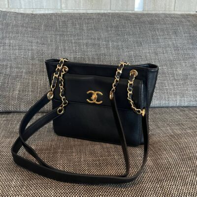 img_834e1079_20241003_a1727938694934_6637_jpg CHANEL 26S FLAP SHOULDER BAG 26 IN BLACK LAMBSKIN GOLD HARDWARE