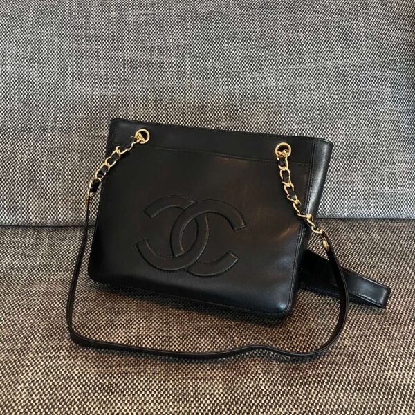 img_834e1079_20241003_a1727938696103_8567_jpg CHANEL 26S FLAP SHOULDER BAG 26 IN BLACK LAMBSKIN GOLD HARDWARE