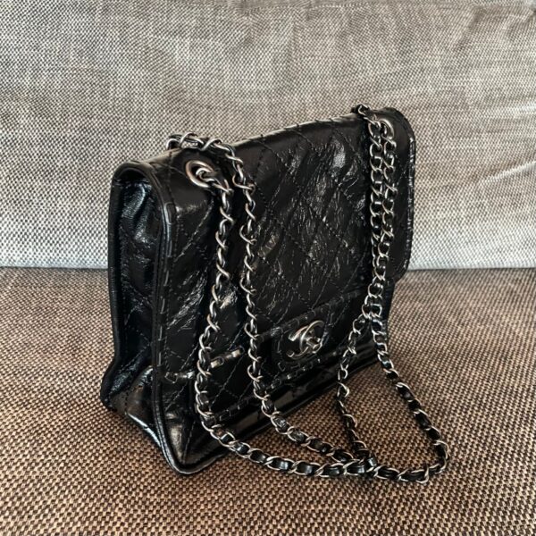 img_834e1079_20241130_a1732943089426_0658_jpg CHANEL 26S CLASSIC FLAP BAG 26 IN BLACK AGED CRINKLED CALFSKIN DARK SILVER HARDWARE