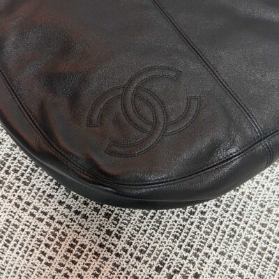 CHANEL 26S LARGE HOBO BAG 33 IN BLACK LAMBSKIN TORTOISE RESIN CHAIN