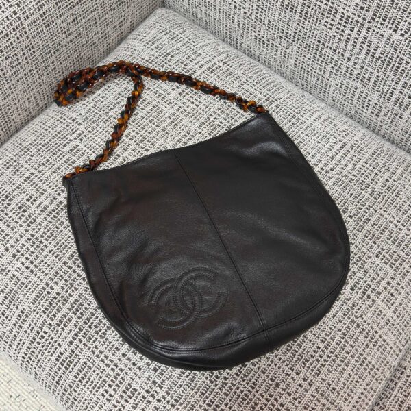 CHANEL 26S LARGE HOBO BAG 33 IN BLACK LAMBSKIN TORTOISE RESIN CHAIN