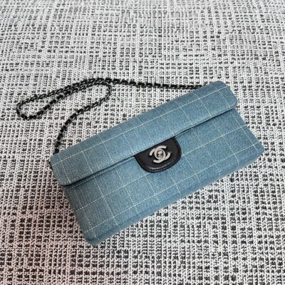img_834e1079_20260408_a1775668442610_0568_jpg CHANEL 26S FLAP BAG 26 IN BLUE DENIM AND BLACK CALFSKIN DARK SILVER HARDWARE