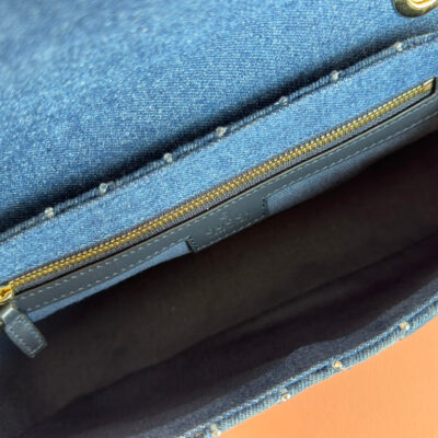MARMONT SHOULDER BAG 26 IN BLUE DENIM WITH DOUBLE G CRYSTAL PATTERN GOLD HARDWARE