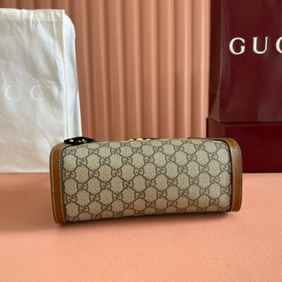 img_89648692_20250528_i1748434024_5624_3_jpg GUCCI 26S PADLOCK TOP HANDLE BAG 25 IN DARK BEIGE AND BROWN CALFSKIN