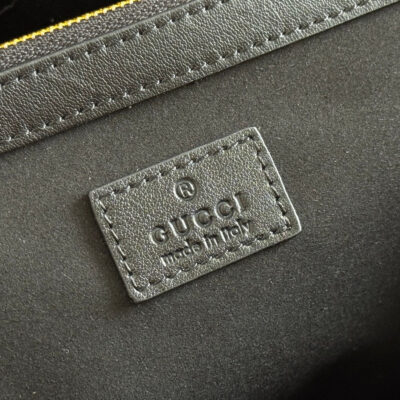 GUCCI 26S HAND BAG 25 IN BLACK CALFSKIN WITH MONOGRAM PATTERN