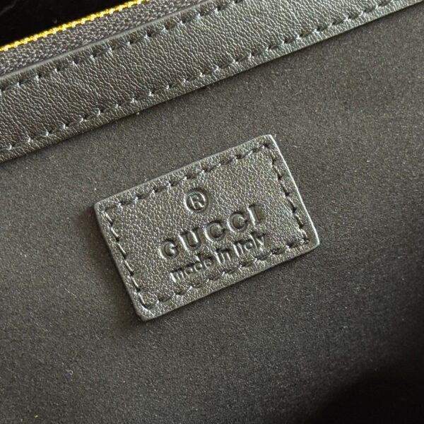 GUCCI 26S HAND BAG 25 IN BLACK CALFSKIN WITH MONOGRAM PATTERN