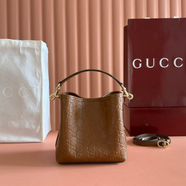 img_89648692_20250723_i1753267540_4509_0_jpg GUCCI 26S HAND BAG 19 IN BROWN CALFSKIN WITH MONOGRAM PATTERN