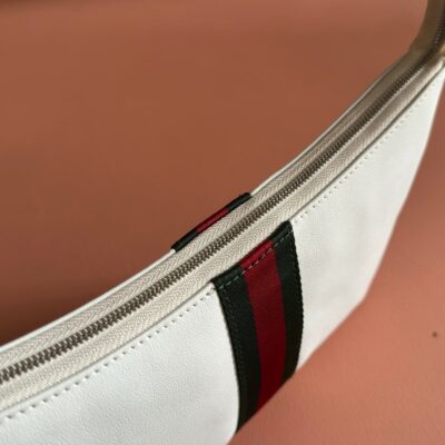 img_89648692_20251212_i1765534168743_9251_0_6_jpg GUCCI 26S LUNETTA SHOULDER BAG 22 IN WHITE CALFSKIN