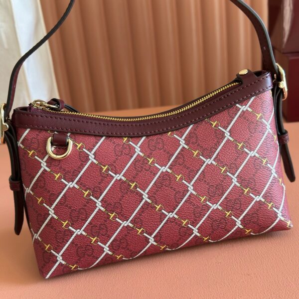 GUCCI 26S GG EMBLEM BUCKET BAG 22 IN DARK RED COATED FABRIC