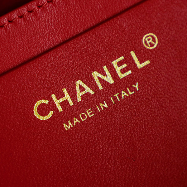 img_8e603200_20260618_i1781772813965_4300_0_7_jpg CHANEL 26S LARGE TOTE BAG 54 IN RED MULTICOLOR CANVAS AND CALFSKIN GOLD HARDWARE