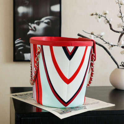 img_8e603200_20260618_i1781772813966_1991_0_1_jpg CHANEL 26S LARGE TOTE BAG 54 IN RED MULTICOLOR CANVAS AND CALFSKIN GOLD HARDWARE