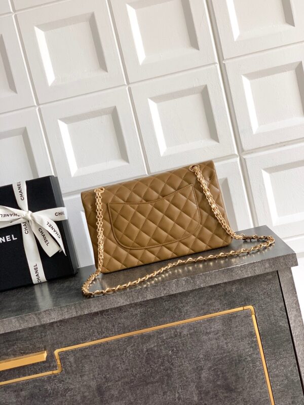 img_9322ccb2_20260422_i1776859917153_946_0_2_jpg CHANEL 26S QUILTED CLASSIC FLAP MEDIUM BAG 25 IN KHAKI BROWN LAMBSKIN GOLD HARDWARE